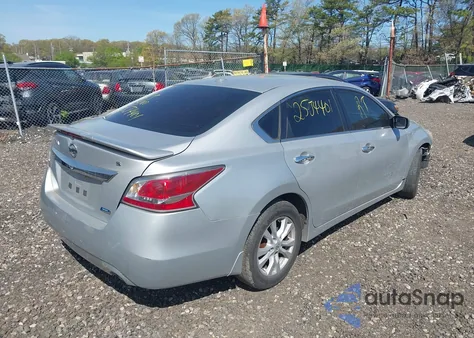 2014 Nissan Altima 2.5 S from USA, damaged, VIN 1N4AL3AP3EC190154